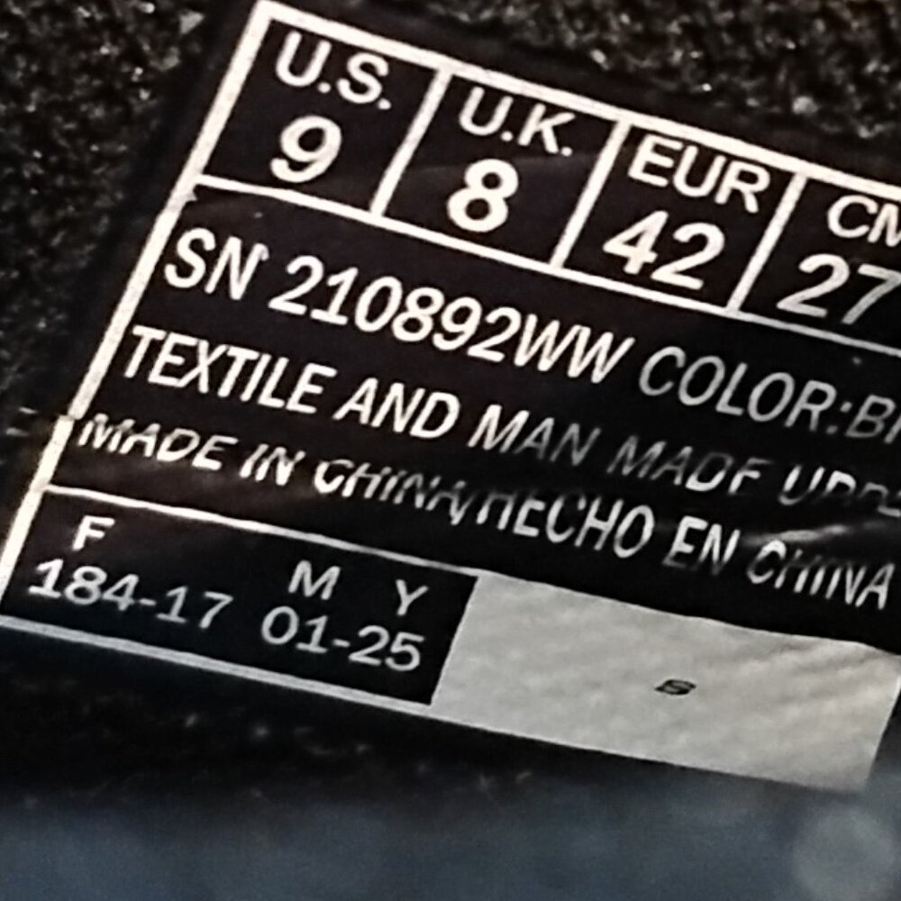 Like-New Sketchers Relaxed Fit: Slade - Breyer-9 Wide Width - Picture 5 of 7